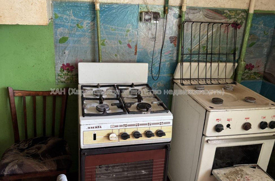 Продам квартиру, Золочевская ул. , 2  ком., 56 м², советский ремонт 