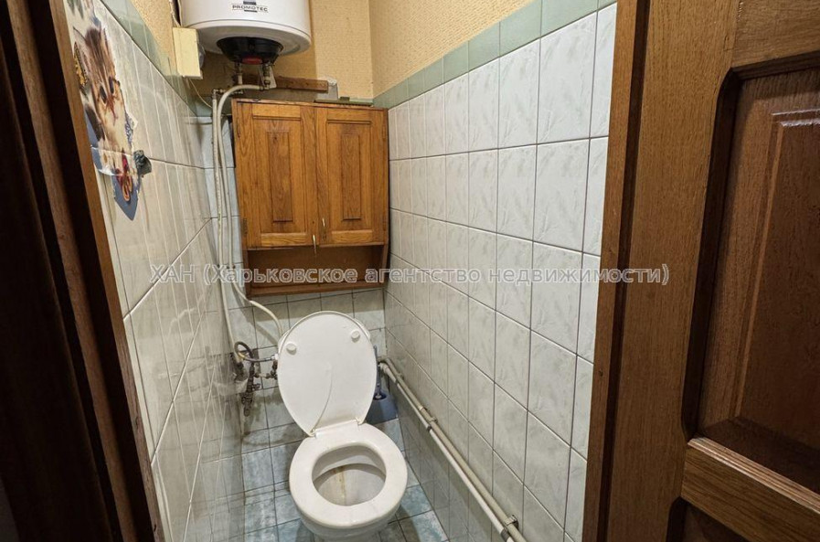 Продам квартиру, Золочевская ул. , 2  ком., 56 м², советский ремонт 