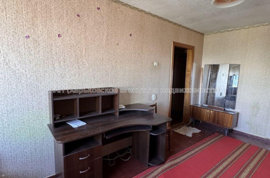Продам квартиру, Золочевская ул. , 2  ком., 56 м², советский ремонт 