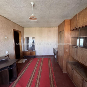 Продам квартиру, Золочевская ул. , 2  ком., 56 м², советский ремонт 