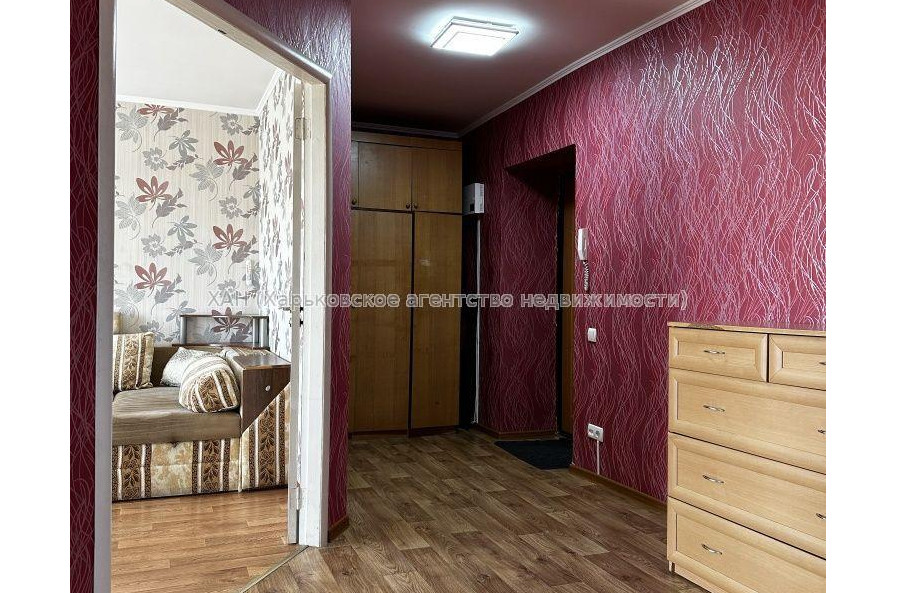 Продам квартиру, Полтавский Шлях ул. , 3 кім., 70.20 м², косметический ремонт 