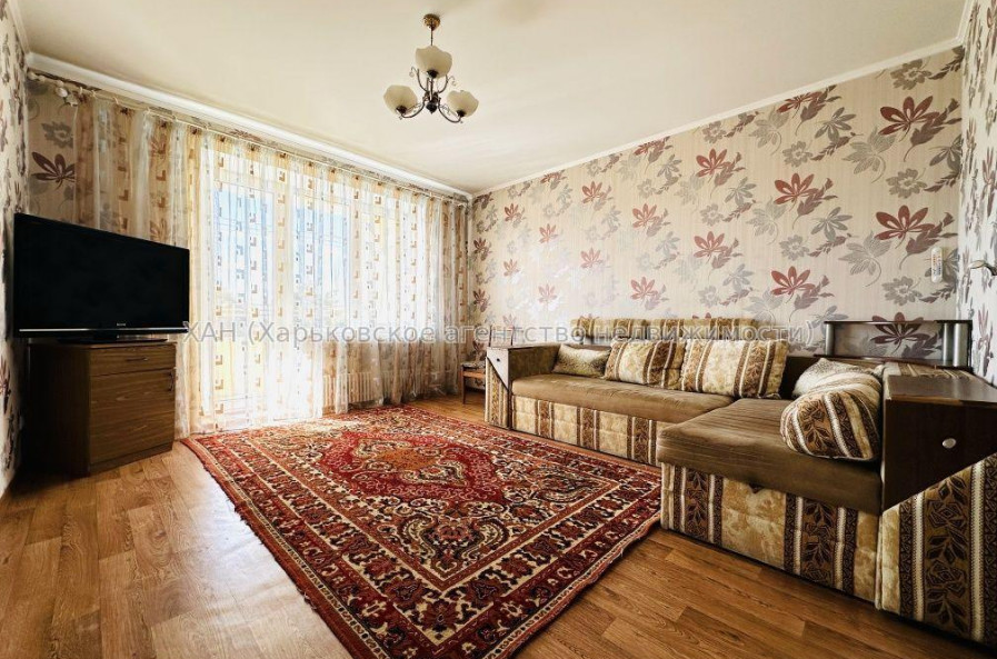 Продам квартиру, Полтавский Шлях ул. , 3 кім., 70.20 м², косметический ремонт 