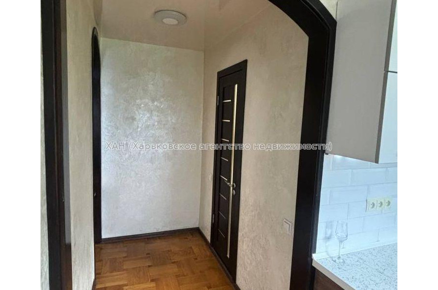 Продам квартиру, Старошишковская ул. , 2 кім., 45 м², косметический ремонт 