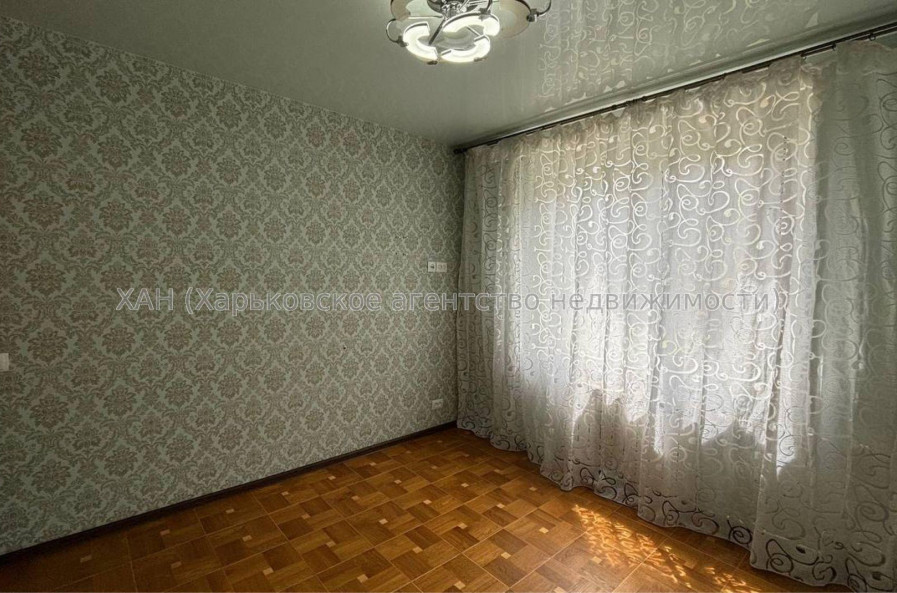 Продам квартиру, Старошишковская ул. , 2 кім., 45 м², косметический ремонт 