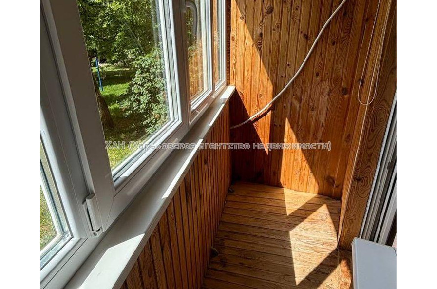Продам квартиру, Старошишковская ул. , 2 кім., 45 м², косметический ремонт 