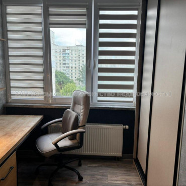 Продам квартиру, Мирная ул. , 2 кім., 79 м², авторский дизайн 