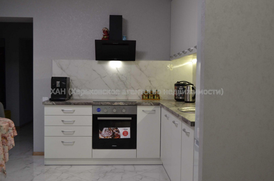 Продам квартиру, Победы просп. , 2  ком., 48 м², евроремонт 
