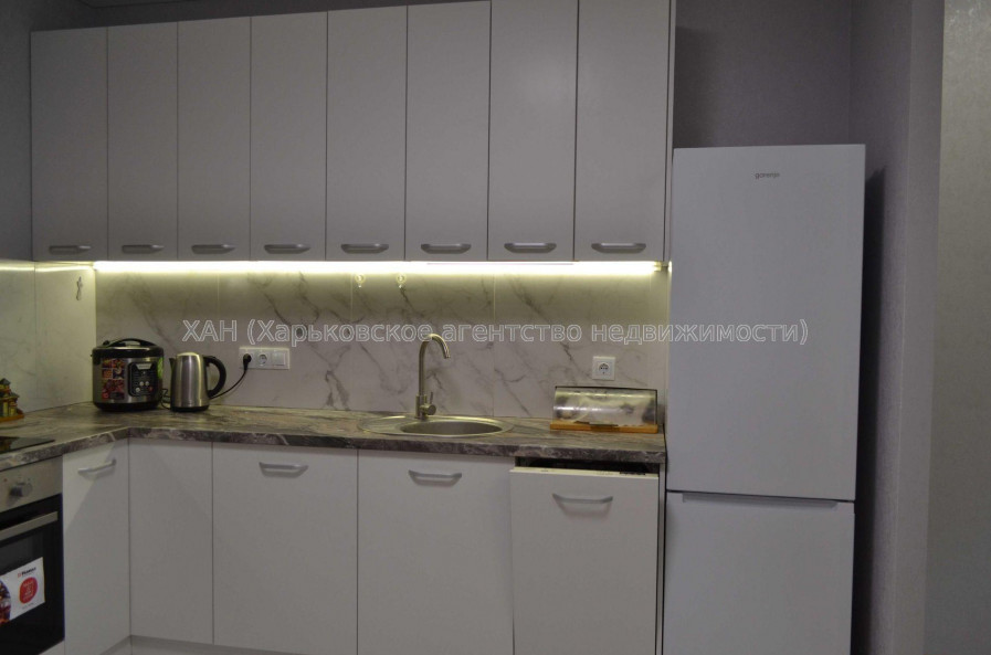 Продам квартиру, Победы просп. , 2  ком., 48 м², евроремонт 