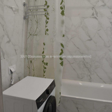 Продам квартиру, Победы просп. , 2  ком., 48 м², евроремонт 