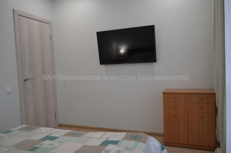 Продам квартиру, Победы просп. , 2  ком., 48 м², евроремонт 