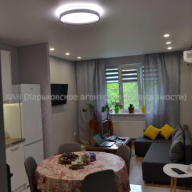 Продам квартиру, Победы просп. , 2 кім., 48 м², евроремонт