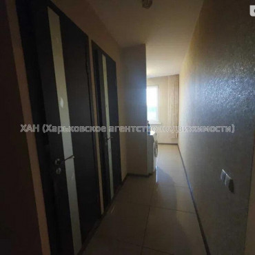 Продам квартиру, Золочевская ул. , 4  ком., 68 м², капитальный ремонт 