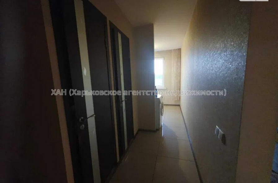 Продам квартиру, Золочевская ул. , 4  ком., 68 м², капитальный ремонт 