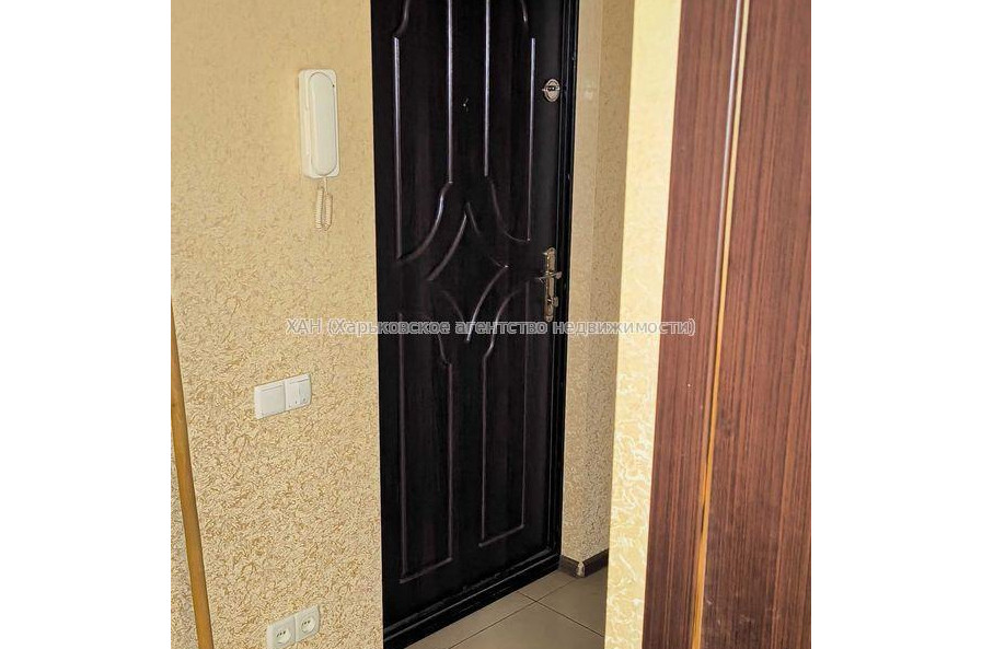 Продам квартиру, Золочевская ул. , 4 кім., 68 м², капитальный ремонт 