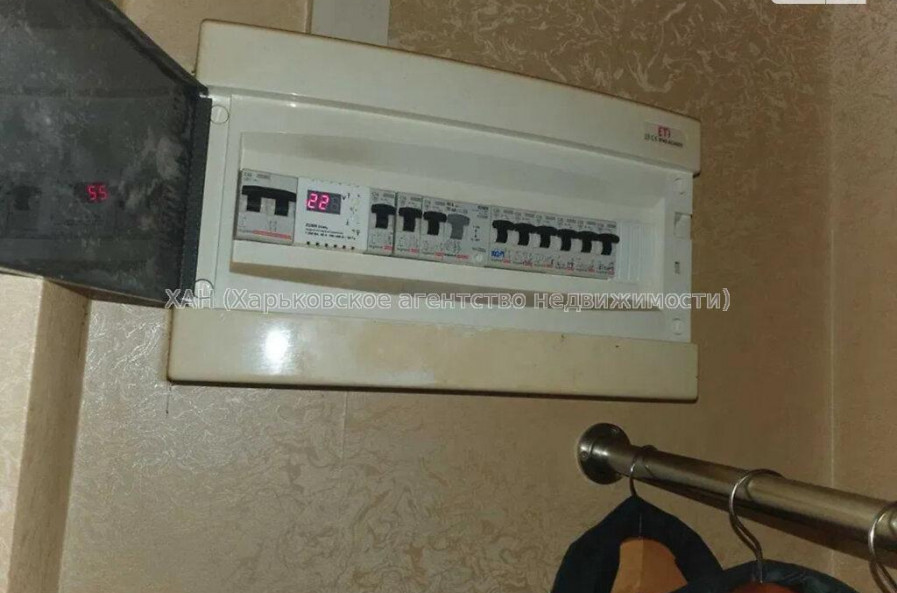 Продам квартиру, Золочевская ул. , 4  ком., 68 м², капитальный ремонт 