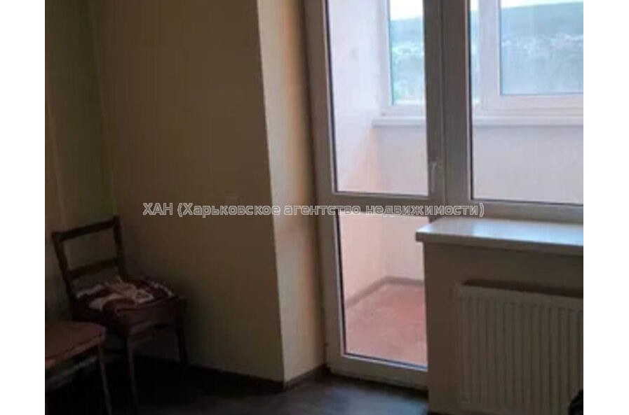 Продам квартиру, Золочевская ул. , 4  ком., 68 м², капитальный ремонт 