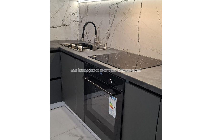 Продам квартиру, Полтавский Шлях ул. , 1 кім., 41 м², евроремонт 