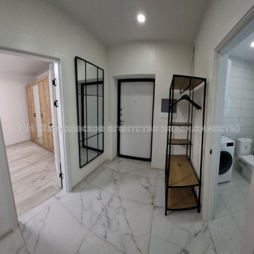 Продам квартиру, Полтавский Шлях ул. , 1 кім., 41 м², евроремонт 