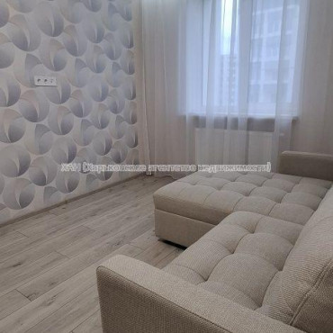 Продам квартиру, Полтавский Шлях ул. , 1 кім., 41 м², евроремонт 