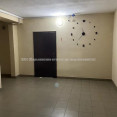 Продам квартиру, Героев Харькова просп. , 2  ком., 76 м², без внутренних работ 