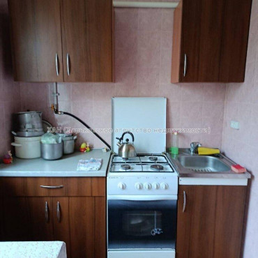 Продам квартиру, Соборности Украины ул. , 1 кім., 32.80 м², косметический ремонт 