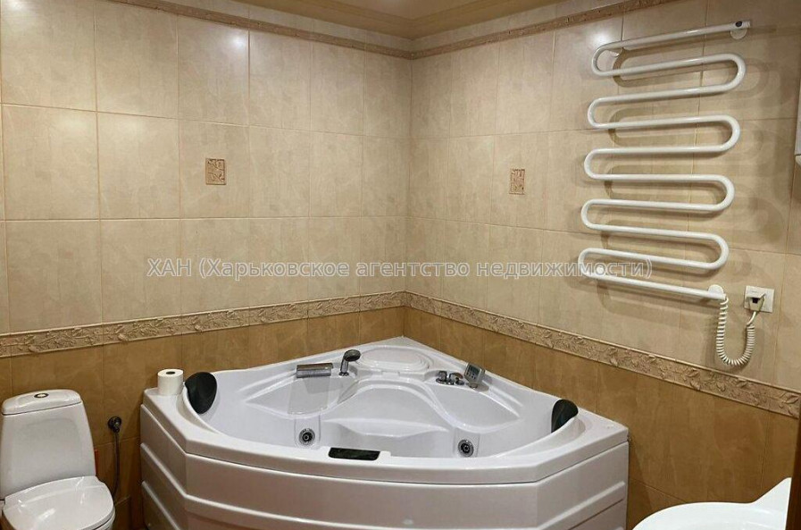 Продам квартиру, Петра Григоренко пр-т , 3 кім., 66.30 м², капитальный ремонт 