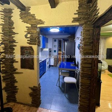 Продам квартиру, Петра Григоренко пр-т , 3 кім., 66.30 м², капитальный ремонт 