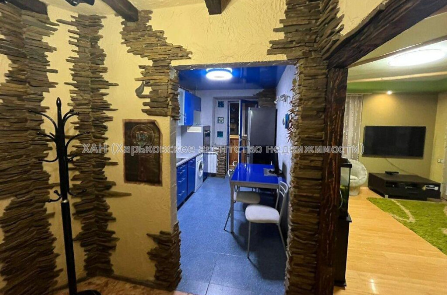 Продам квартиру, Петра Григоренко пр-т , 3 кім., 66.30 м², капитальный ремонт 