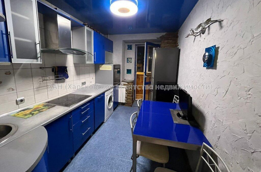 Продам квартиру, Петра Григоренко пр-т , 3 кім., 66.30 м², капитальный ремонт 