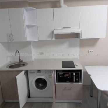 Продам квартиру, Большая Панасовская ул. , 1 кім., 25 м², евроремонт 