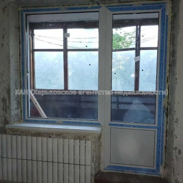 Продам квартиру, Тракторостроителей просп. , 3 кім., 65.10 м², без отделочных работ 