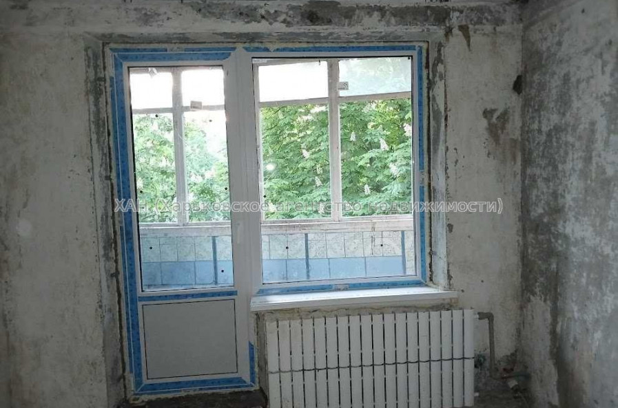 Продам квартиру, Тракторостроителей просп. , 3 кім., 65.10 м², без отделочных работ 