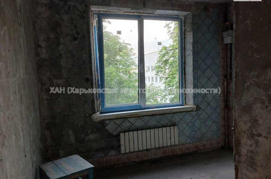 Продам квартиру, Тракторостроителей просп. , 3 кім., 65.10 м², без отделочных работ 