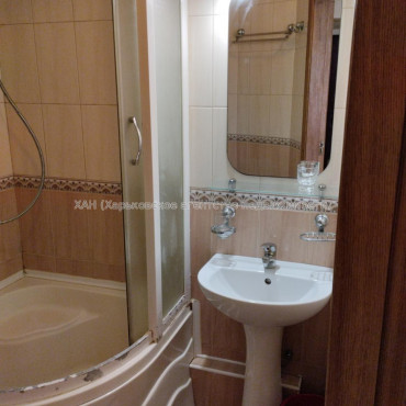 Продам квартиру, Клочковская ул. , 186Б , 1 кім., 35 м², капитальный ремонт 