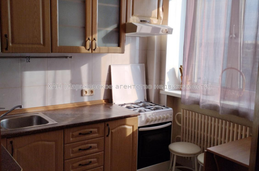 Продам квартиру, Клочковская ул. , 186Б , 1 кім., 35 м², капитальный ремонт 