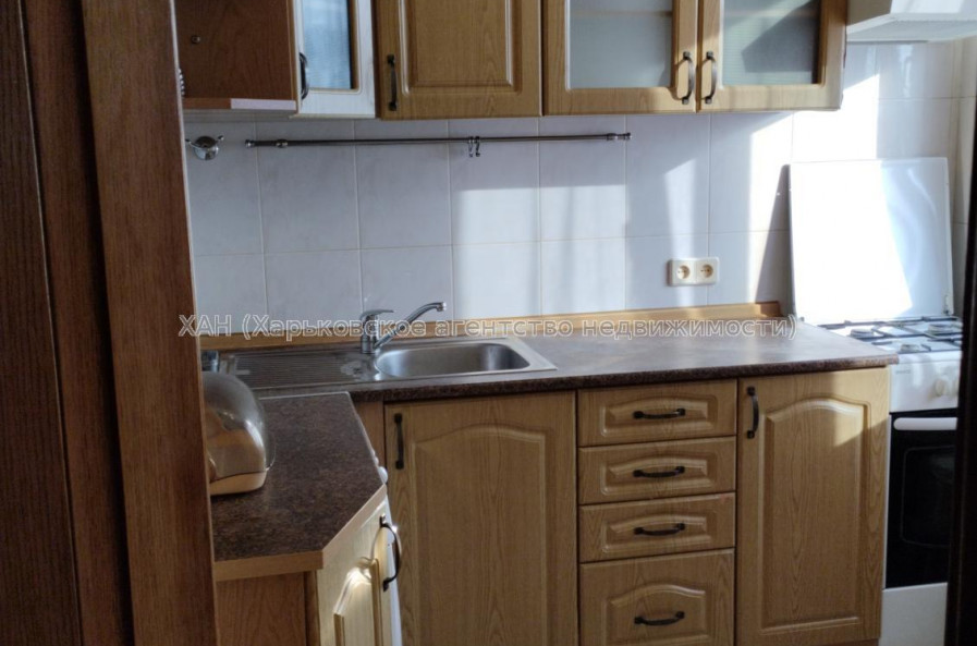 Продам квартиру, Клочковская ул. , 186Б , 1 кім., 35 м², капитальный ремонт 