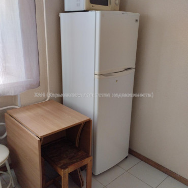 Продам квартиру, Клочковская ул. , 186Б , 1 кім., 35 м², капитальный ремонт 