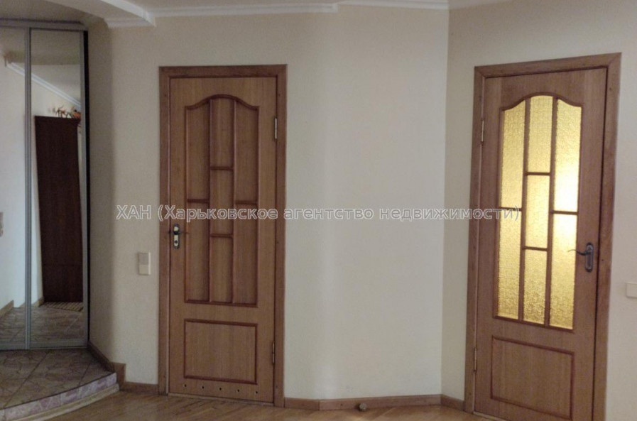 Продам квартиру, Клочковская ул. , 186Б , 1 кім., 35 м², капитальный ремонт 