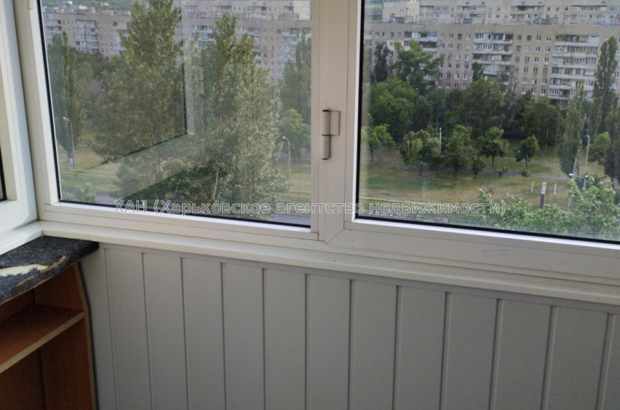Продам квартиру, Клочковская ул. , 186Б , 1 кім., 35 м², капитальный ремонт 