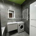 Продам квартиру, Гвардейцев Широнинцев ул. , 2  ком., 63 м², авторский дизайн 