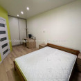 Продам квартиру, Гвардейцев Широнинцев ул. , 2  ком., 63 м², авторский дизайн 