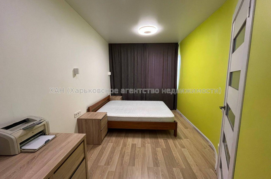 Продам квартиру, Гвардейцев Широнинцев ул. , 2  ком., 63 м², авторский дизайн 