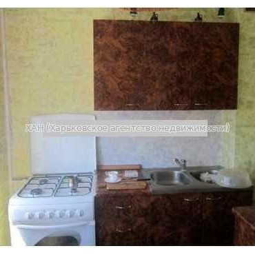 Продам квартиру, Непокоренных ул. , 1 кім., 33 м², косметический ремонт 