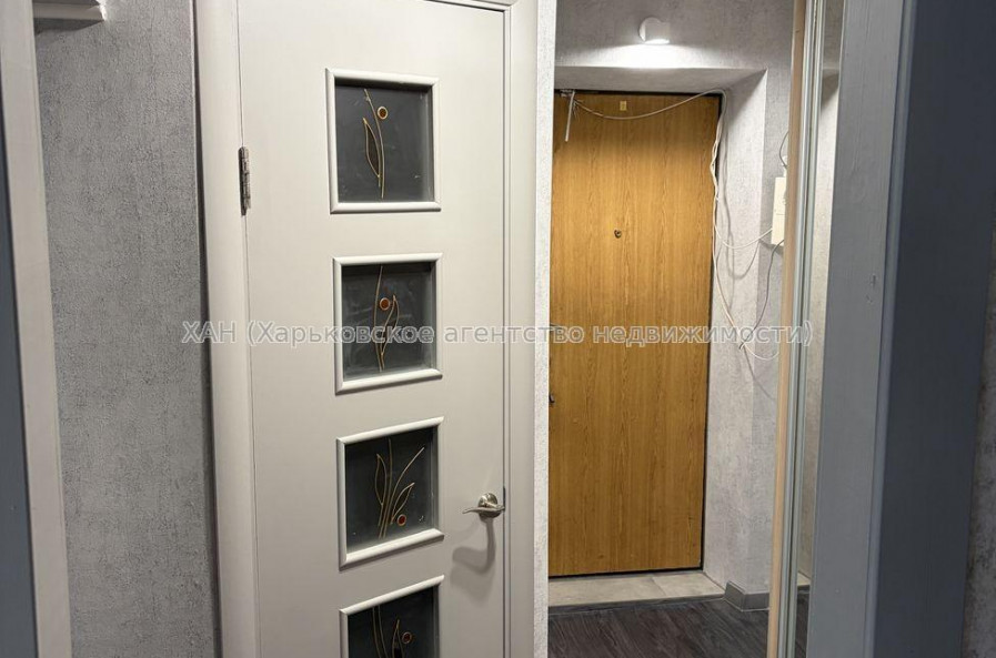 Продам квартиру, Александра Олеся ул. , 2  ком., 43.60 м², евроремонт 