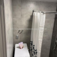 Продам квартиру, Александра Олеся ул. , 2  ком., 43.60 м², евроремонт 