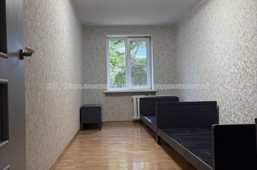 Продам квартиру, Александра Олеся ул. , 2  ком., 43.60 м², евроремонт 
