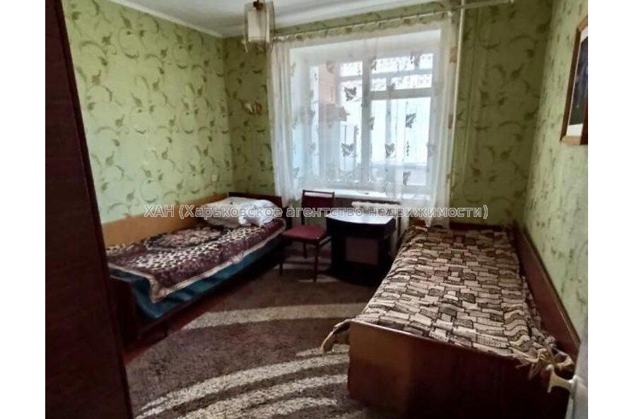 Продам квартиру, Тимирязева ул. , 3 кім., 69.10 м², косметический ремонт 