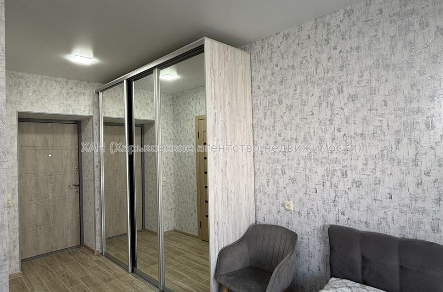 Продам квартиру, Веселая ул. , 7 , 1 кім., 23 м², евроремонт 