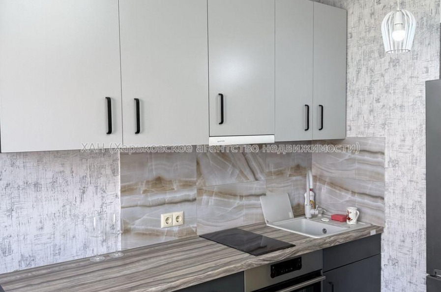 Продам квартиру, Веселая ул. , 1  ком., 23 м², евроремонт 