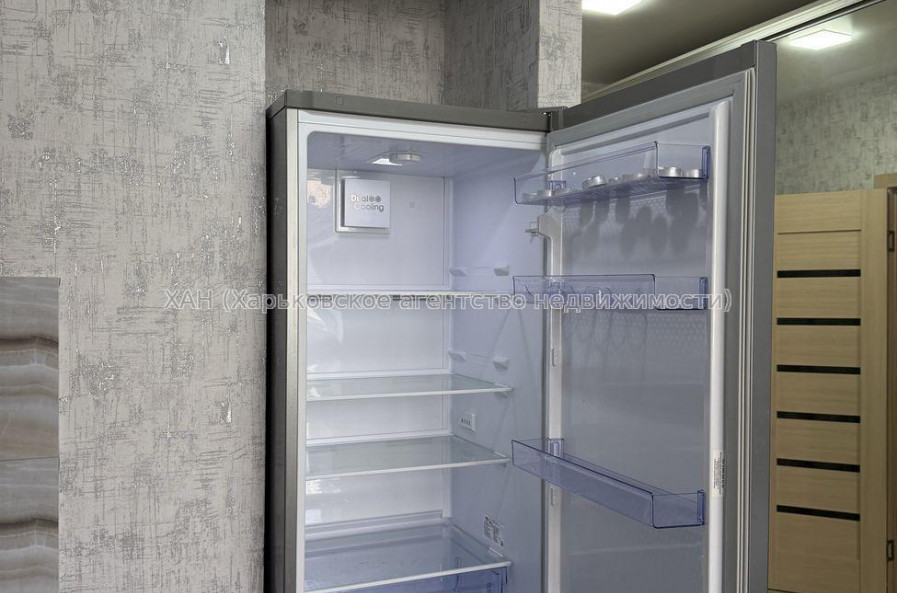 Продам квартиру, Веселая ул. , 7 , 1 кім., 23 м², евроремонт 